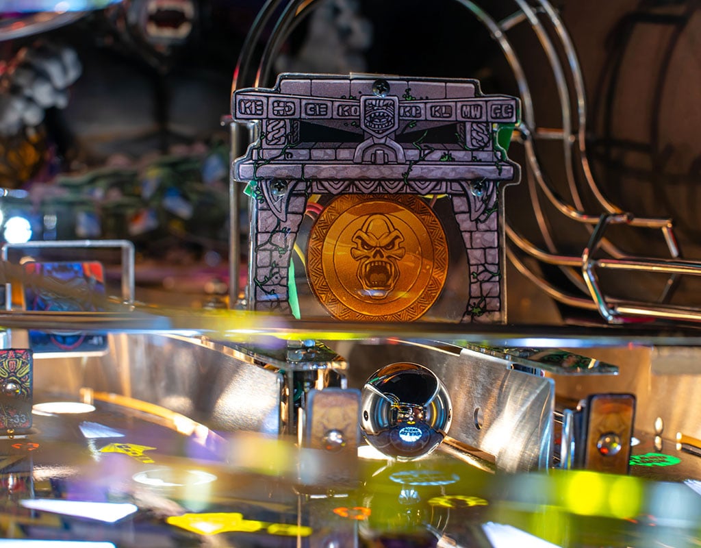 King Kong: Myth of Terror Island Pro Pinball Machine