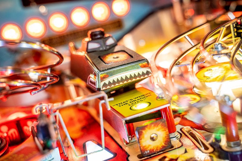 James Bond 007 Premium Pinball Machine
