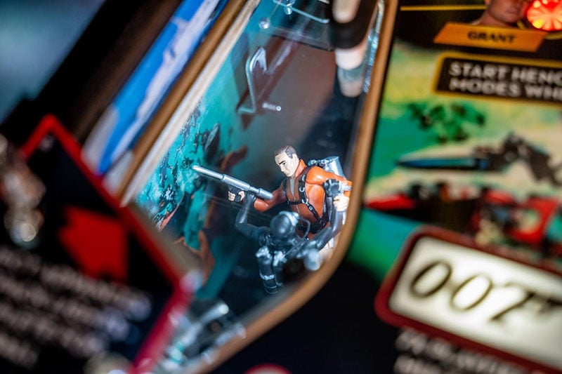 James Bond 007 Premium Pinball Machine