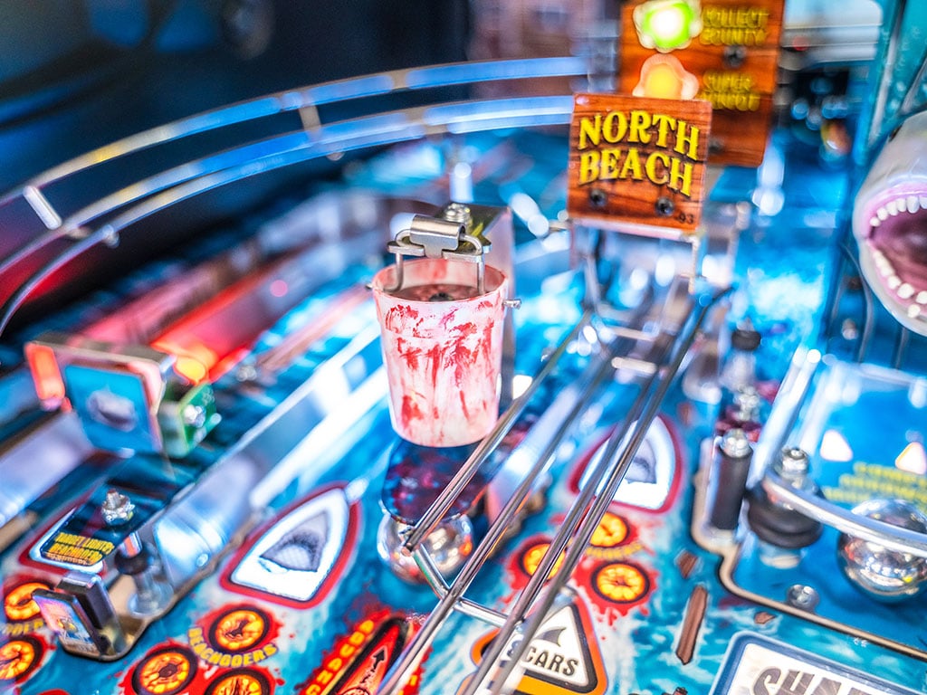 Jaws Pro Pinball Machine