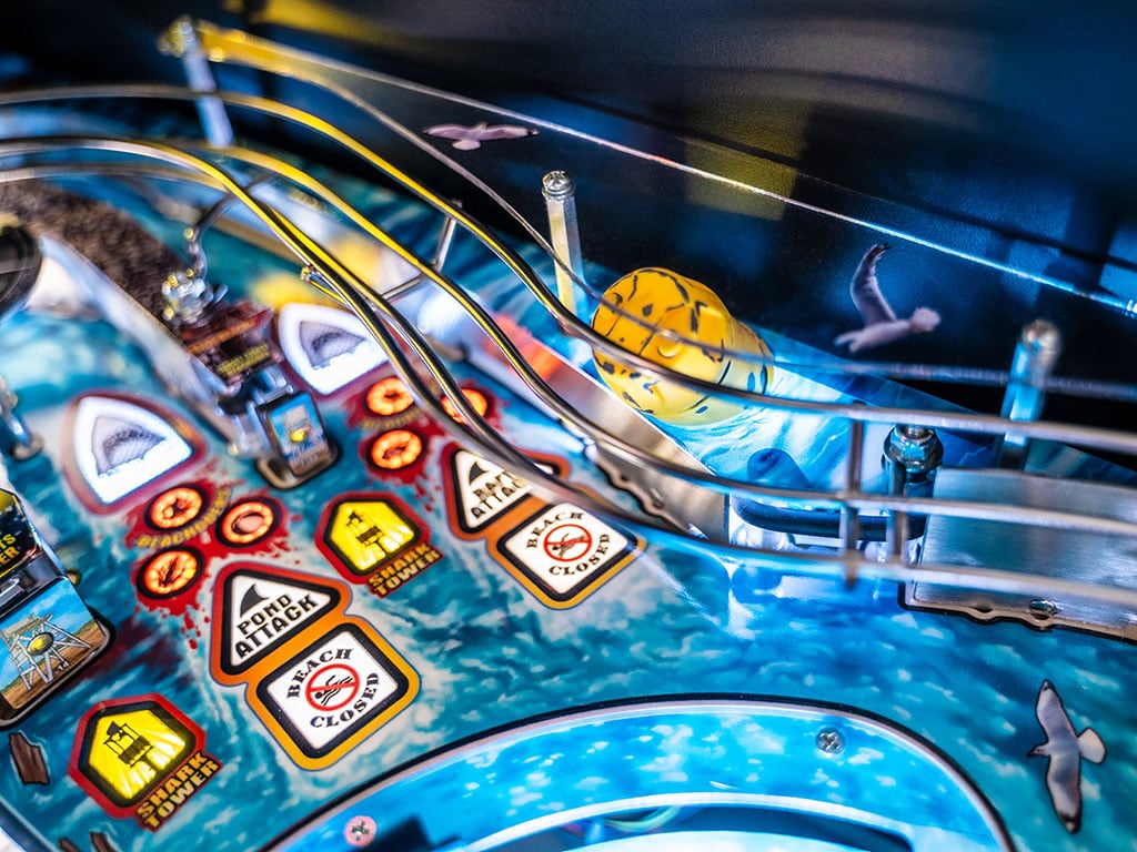 Jaws Pro Pinball Machine