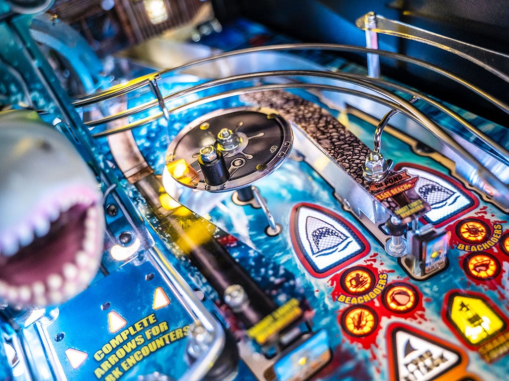 Jaws Pro Pinball Machine