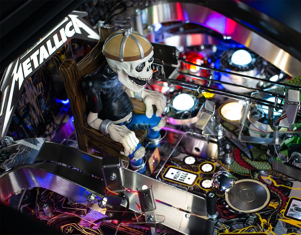 Metallica Remastered Premium Pinball Machine