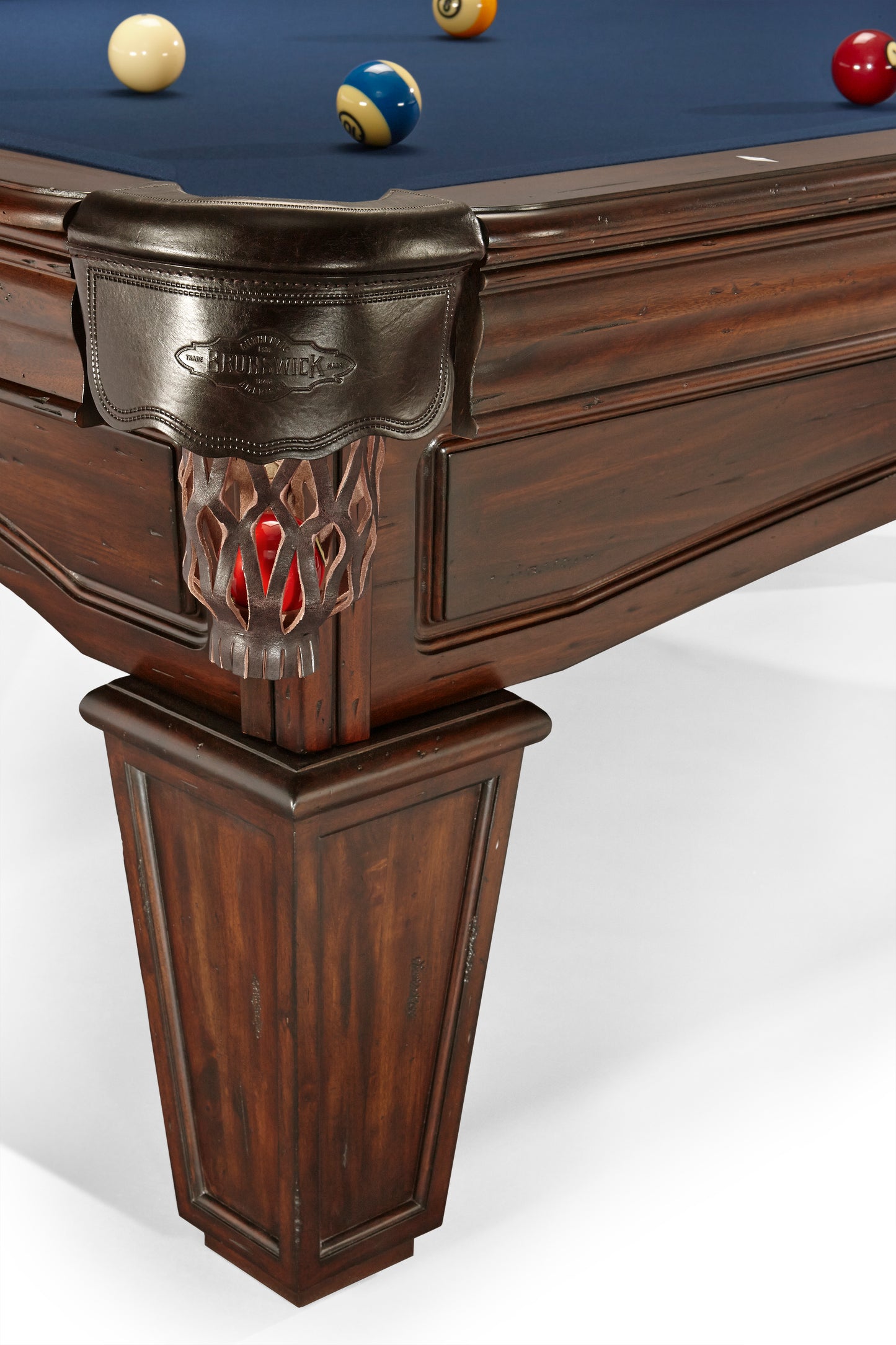 Brunswick Glenwood 8ft American Pool Table with Tapered Leg - Tuscana