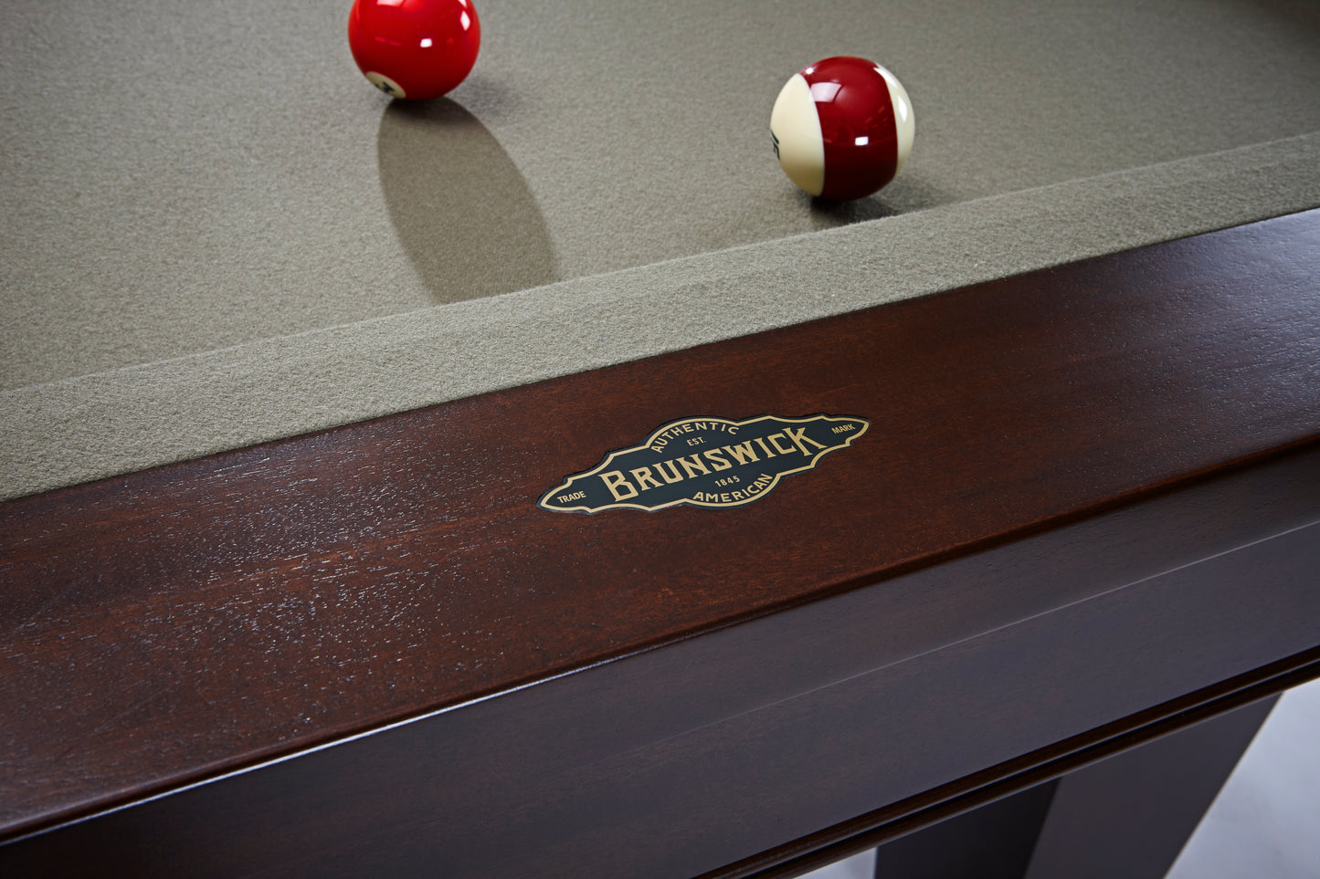 Brunswick Wingfield 8ft American Pool Table - Espresso