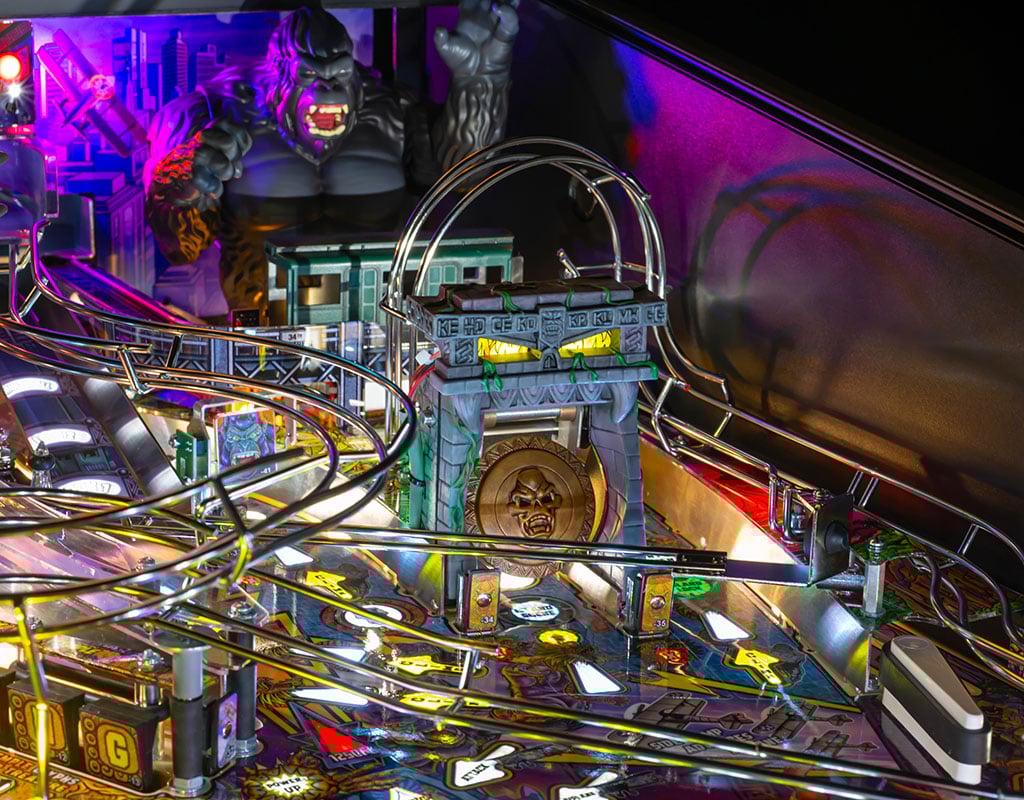 King Kong: Myth of Terror Island Premium Pinball Machine