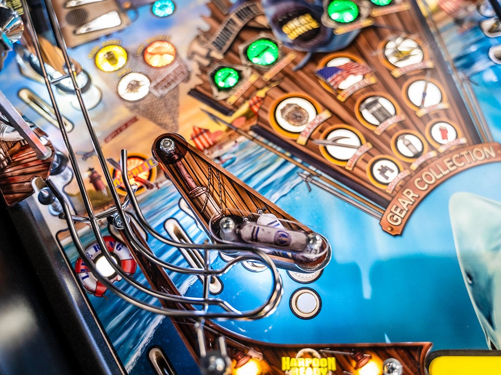 Jaws Premium Pinball Machine