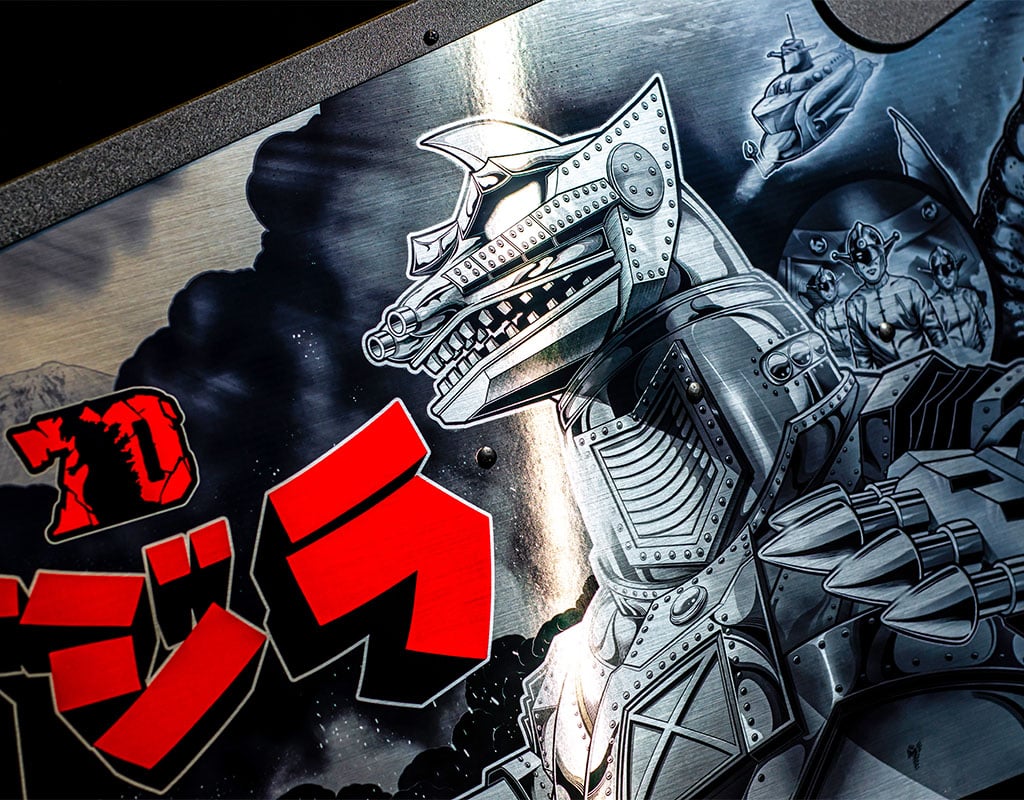 Illustration of a large robot with Japanese text in the foreground